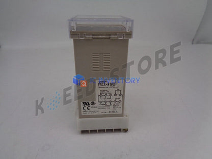 1PCS Omron E5CS-R1PX thermostat