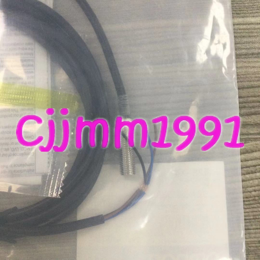 new 1PC E2E-X4C18 sensor YF - YF