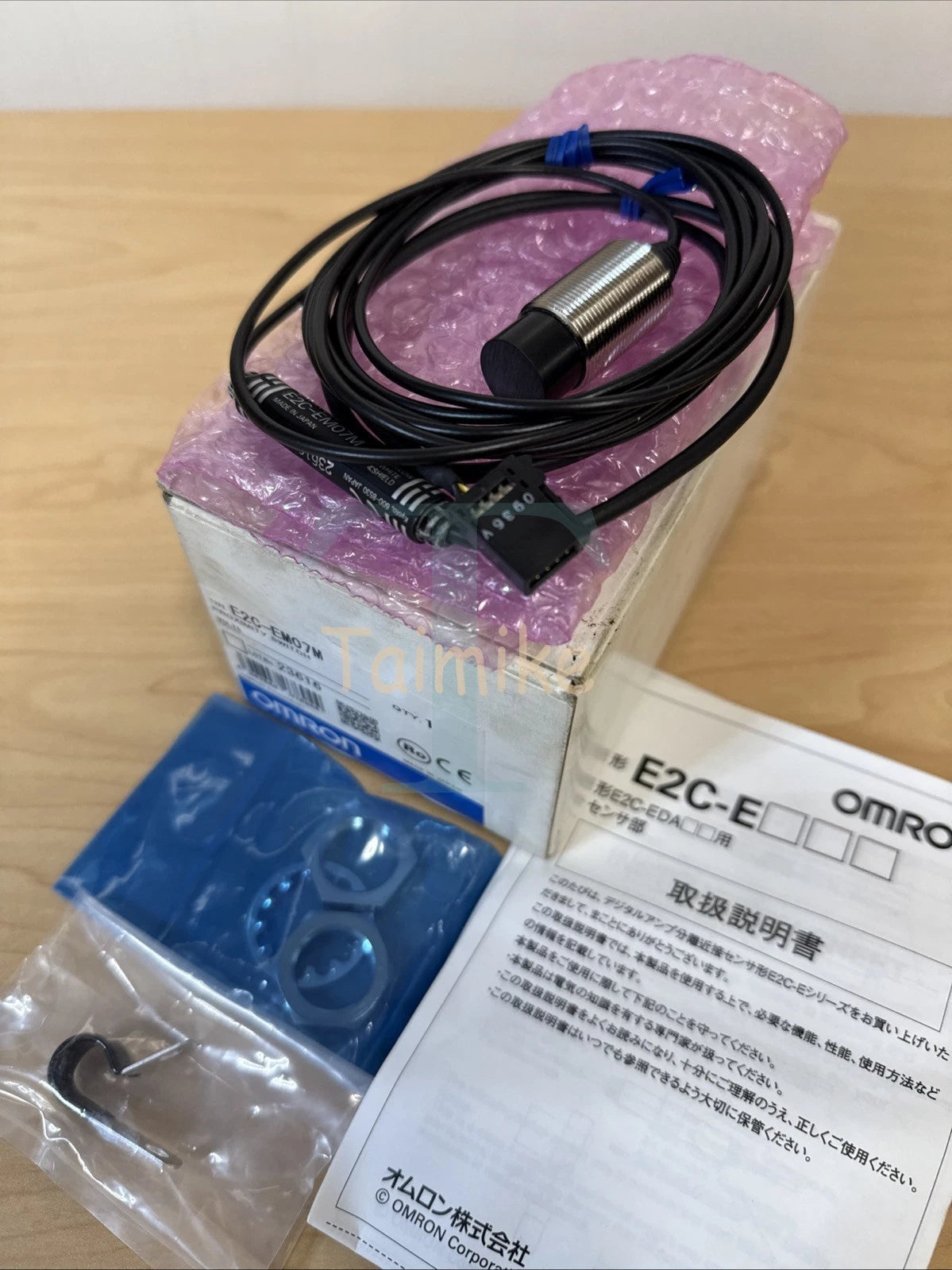 ! Omron E2C-EM07M Proximity Switch Sensor