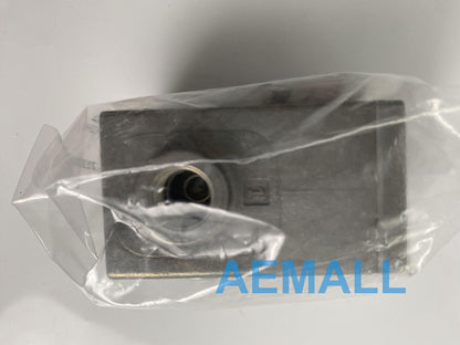 1pcs Festo VAK-1/4 6890 Vacuum Generator VAK-1/4 6890
