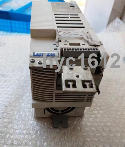 used 1PCS LENZE E82EV552-4C200 E82EV552K4C200 - LENZE