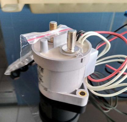 new 1pcs TE Automotive Relay IHV200HDANA 2-2071410-2 48-72VDC - TE