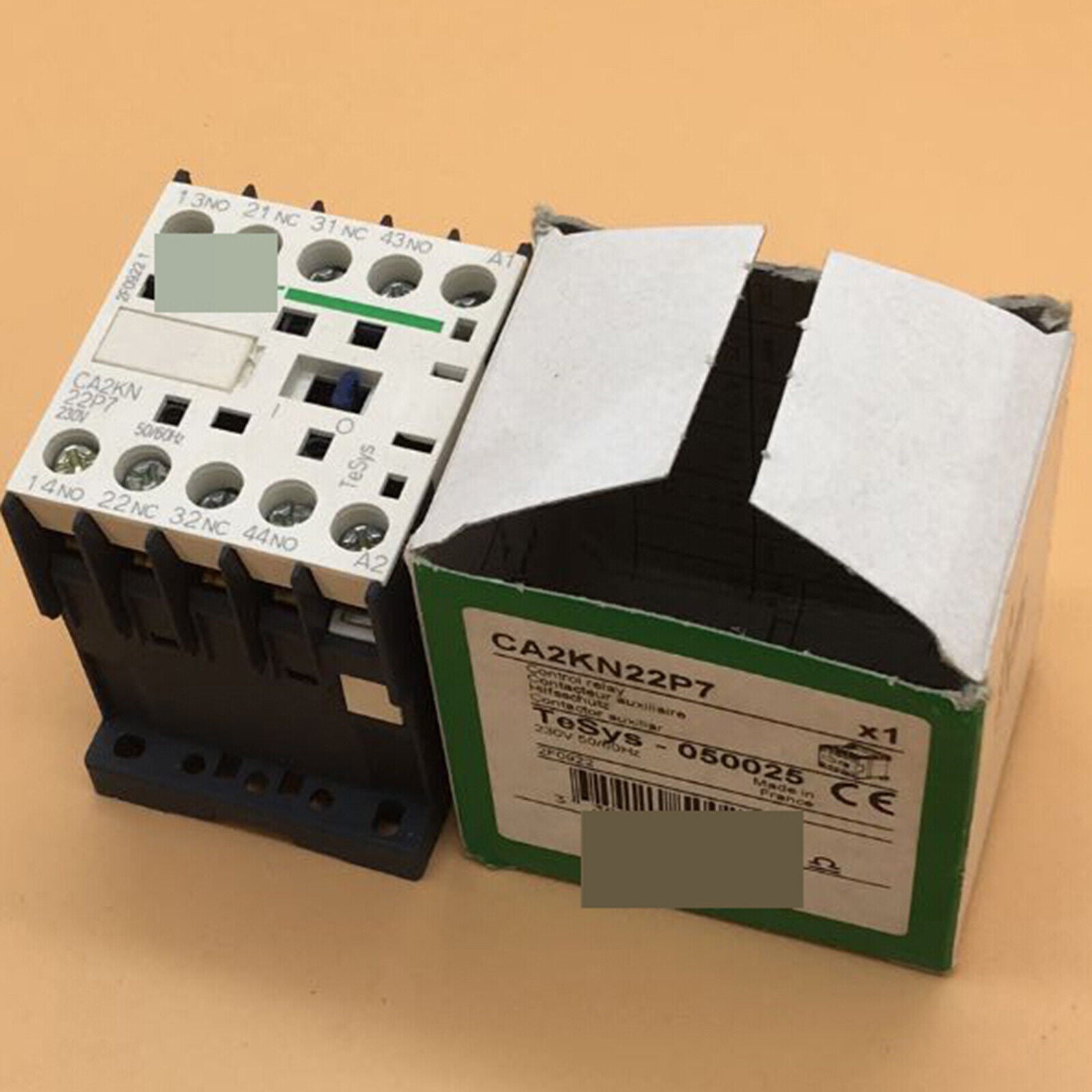 new one snd CA2KN22P7 Control relay In Box Fast Ship - SND