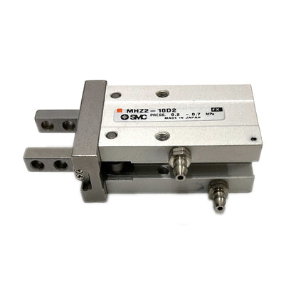 SMC MHZ2-10D2 Gripper - SMC