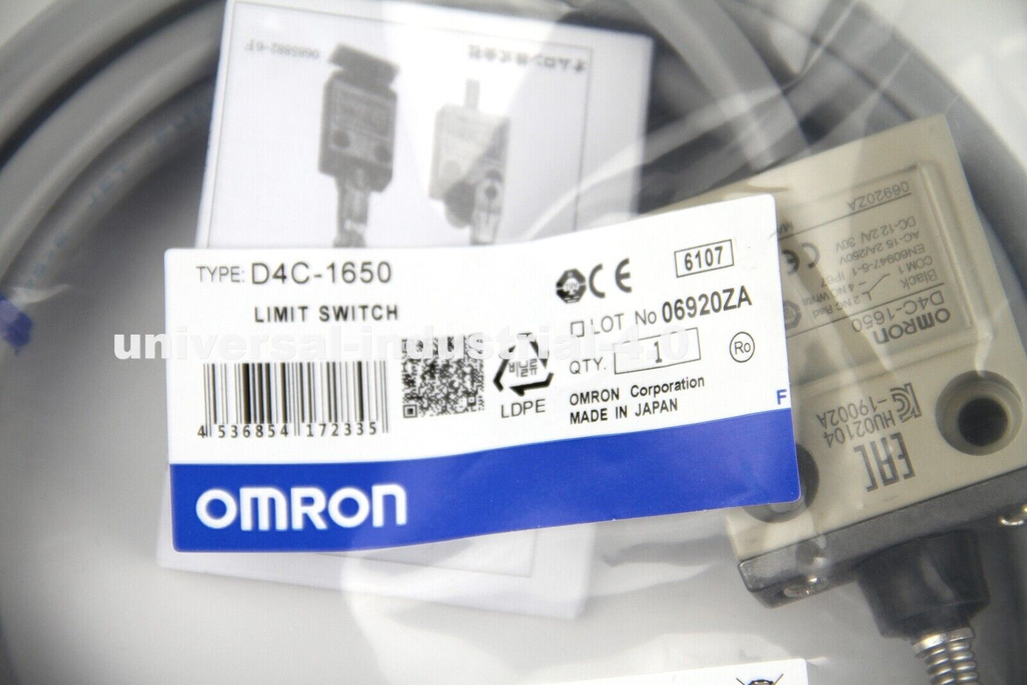 OMRON D4C-1650 Limit Switch | 400V | 2000Hz | 250W | High Precision Switch | OMRON D4C-1650 Limit Switch - OMRON