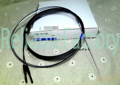 E32-DC200F E32 DC200F Omron Photoelectric Switch Fiber Unit free shipping