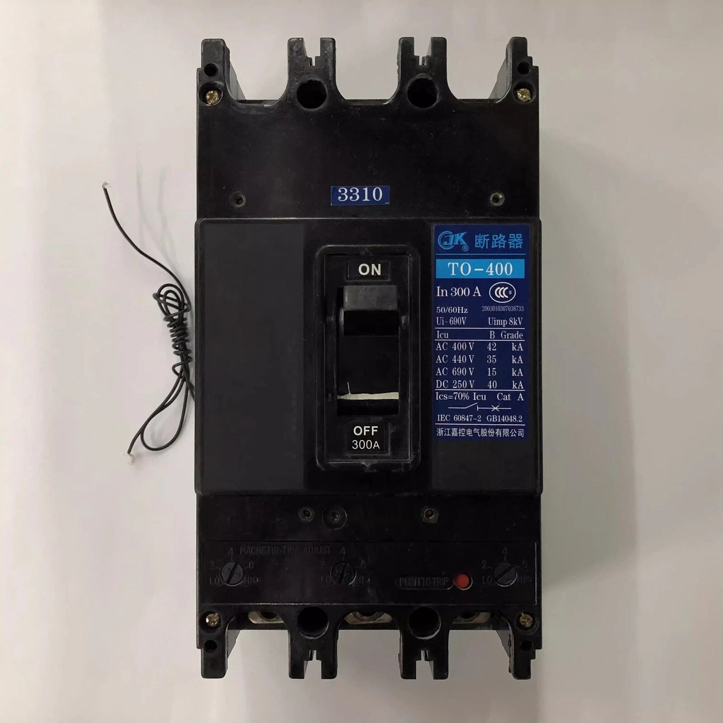 1PCS for TO-400BA/3310 3P 300A Moulded Case Circuit Breaker