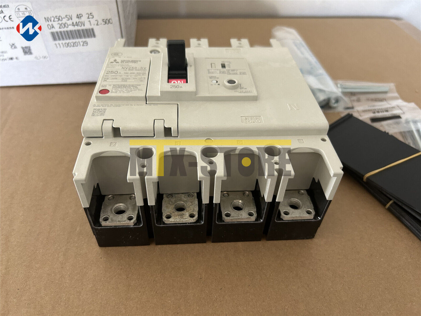 new 1PCS Mitsubishi NV250-SV 4P 250A Circuit Breaker - MITSUBISHI