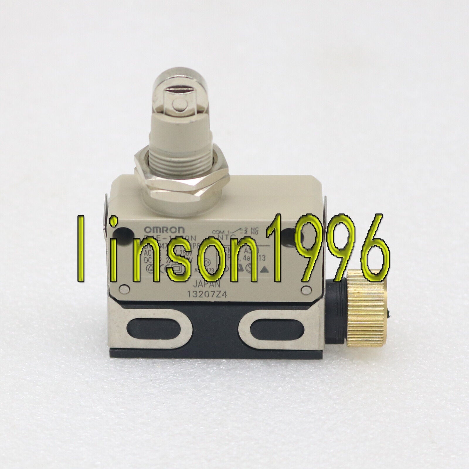 Omron D4E-1A20N Limit Switch new ONE - OMRON