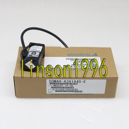 1PC Yaskawa SGMAH-A3A1A4S-E Servo Motor - YASKAWA