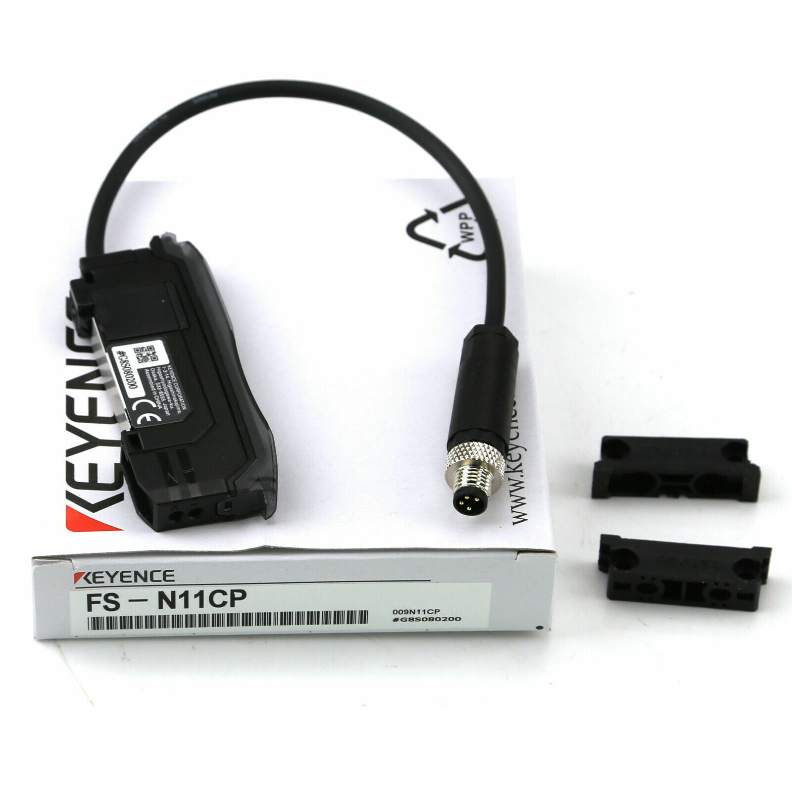 KEYENCE FSN11CP New In Box Sensor Amplifier - KEYENCE