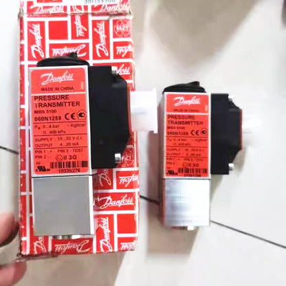 new 1pcs Danfoss MBS5100 060N1259 0-4bar Pressure Transmitter Sensor - DANFOSS