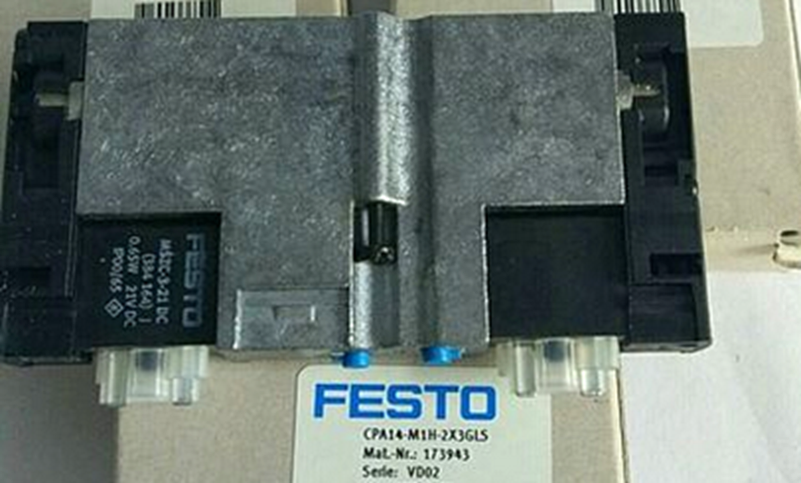 new  Festo CPA14-M1H-2X3-GLS 173943 Solenoid Valve