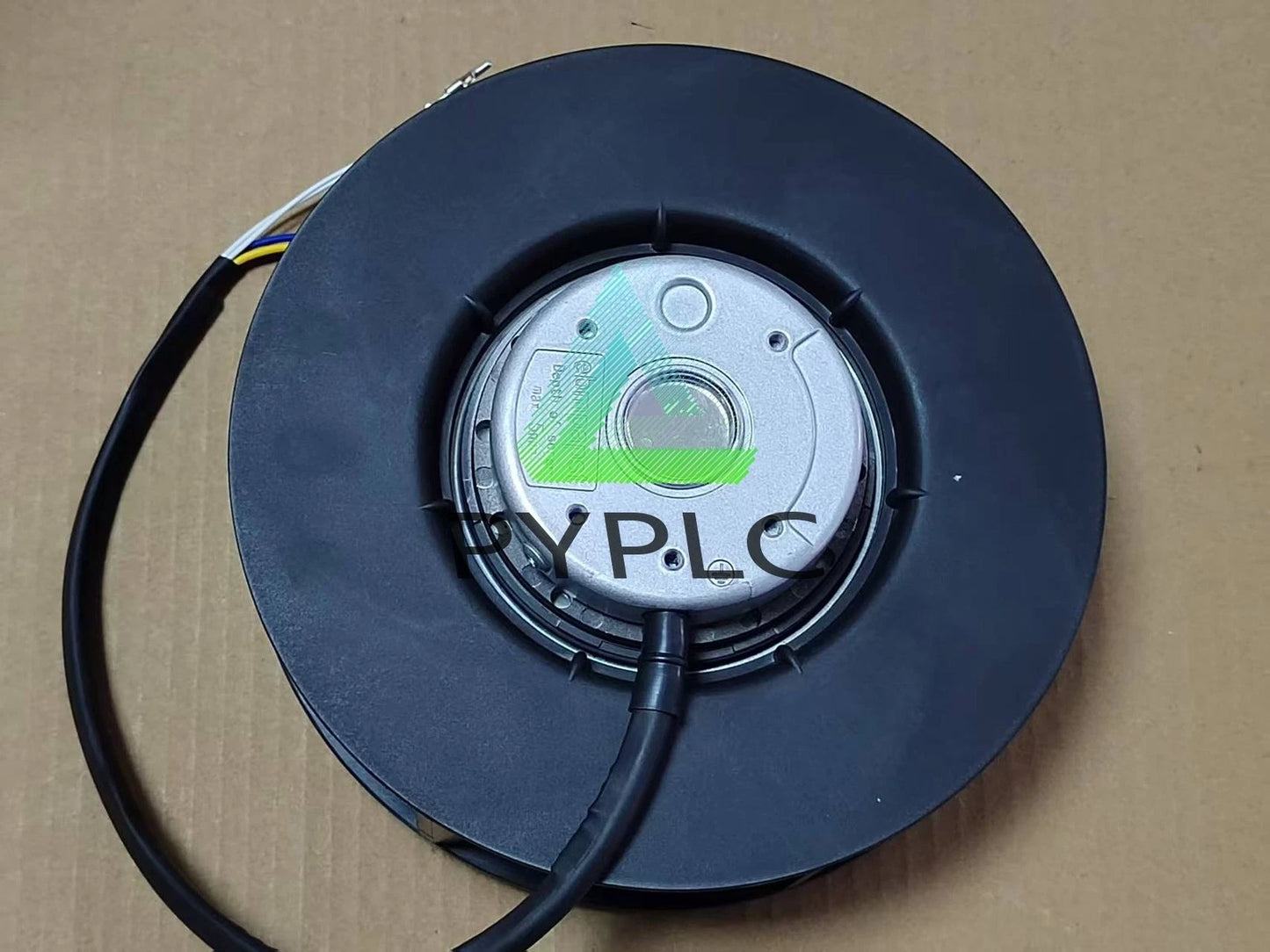 1pcs For R2E190-A012-92 AC400V 52 / 62W centrifugal fan~