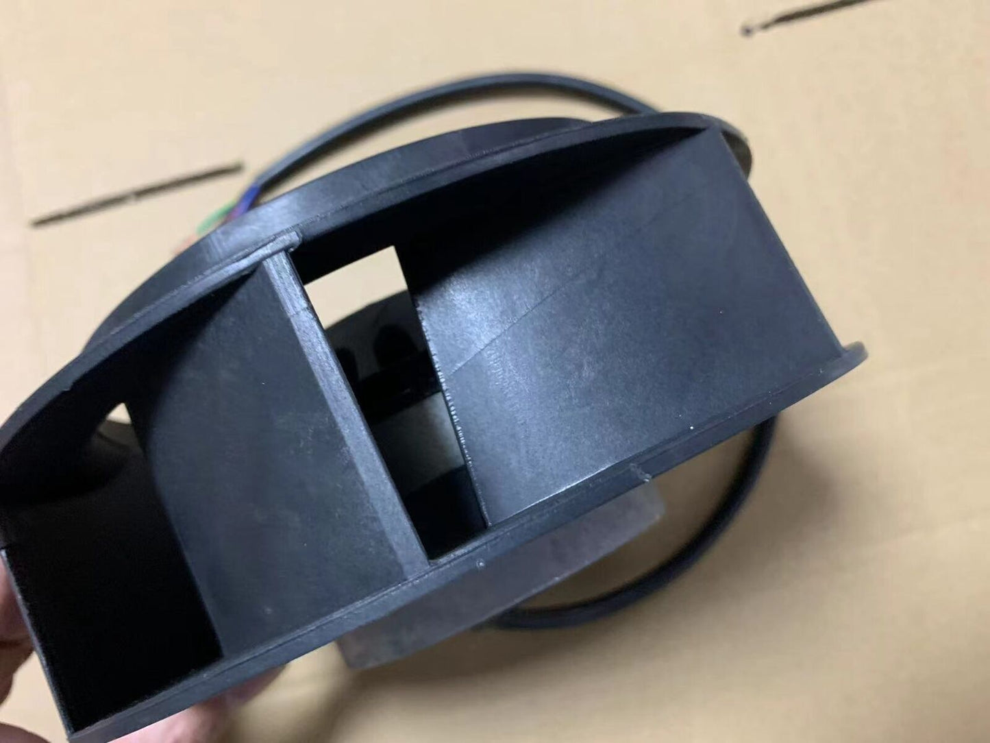 FAN R2S175-AA07-37 centrifugal fan - FAN R2S