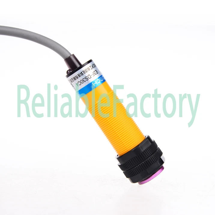 1PC OMCH E3F-DS30C4 PHOTOELECTRIC SWITCH FREE SHIPPING