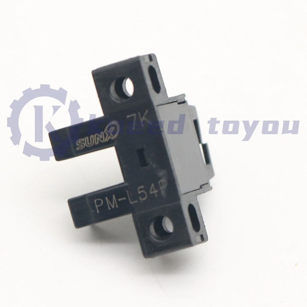 10Pcs/1Box Panasonic Sunx Photoelectric Switch PML54P PM-L54P Sensor US