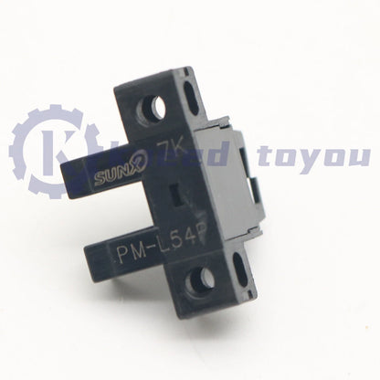 10Pcs/1Box Panasonic Sunx Photoelectric Switch PML54P PM-L54P Sensor US