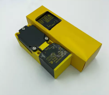 TURCK Inductive Proximity Sensor - TURCK
