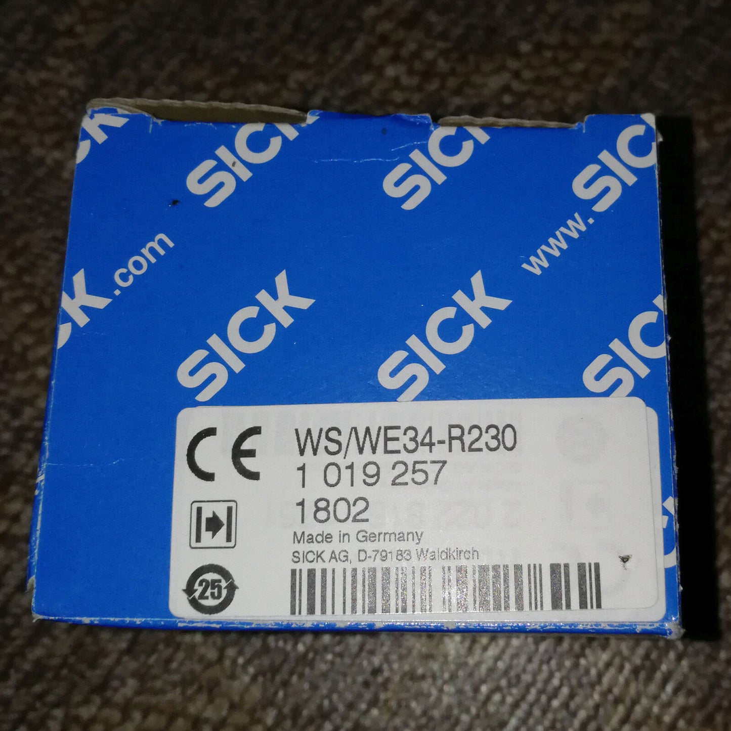 ONE WS/WE34-R230 Beam Sensor - SICK