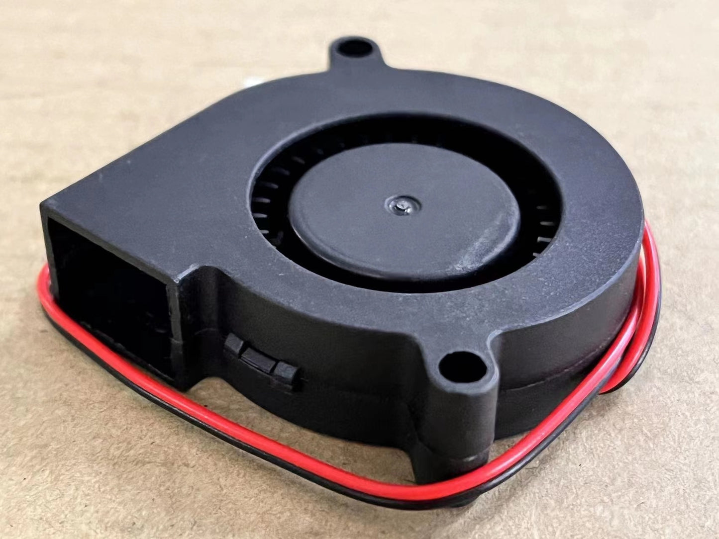 new 1pcs SUNON MF50151VX-B00C-A99 12V 2.04W 5015 Fan 2pin
