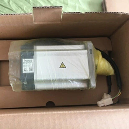 New One For Panasonic Servo Motor MSMD082P1T - PANASONIC