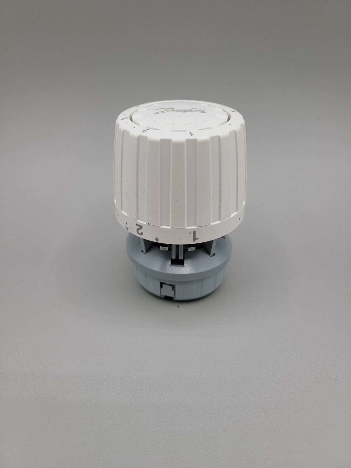 Danfoss Thermostatic Radiator Valve RA2000 - DANFOSS