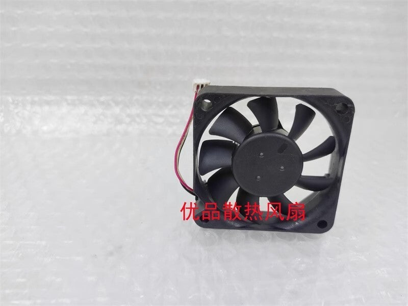 Delta AUB0624VHB 6015 DC24V 0.15A 60*60*15MM 3-Pin Inverter Cooling Fan