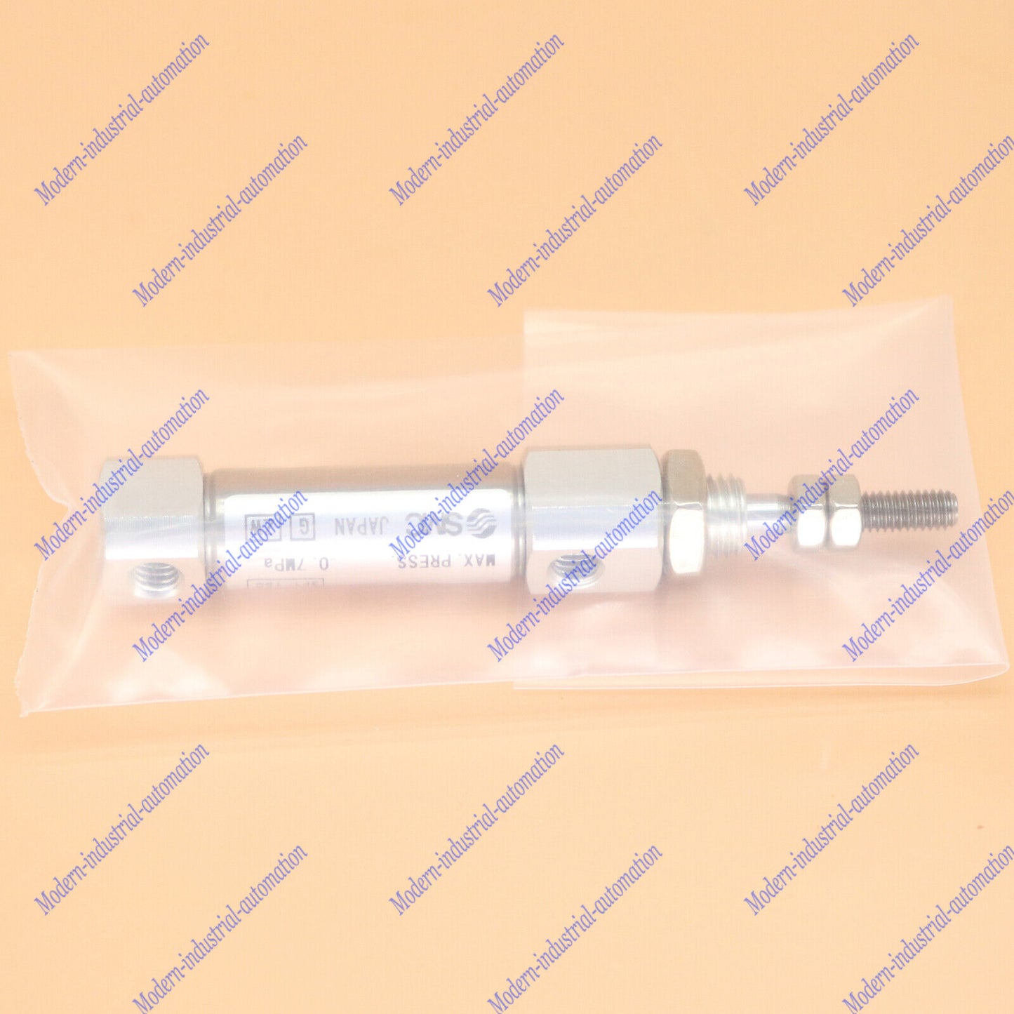 new one SMC CDJ2B10-5-B CDJ2B10-5-B Mini cylinder spot stock - SMC