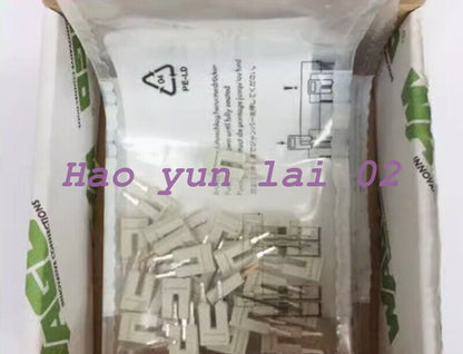 100PC 2002-402 Insulated 2-Pin Comb Jumper Shorting Connector
