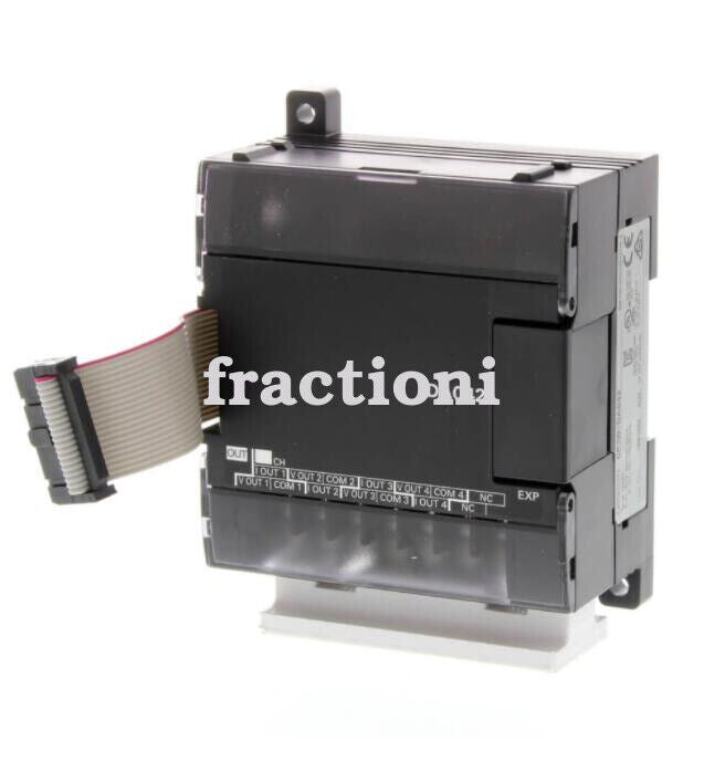 new Omron CP1W-DA042 , 1-Year ! - OMRON
