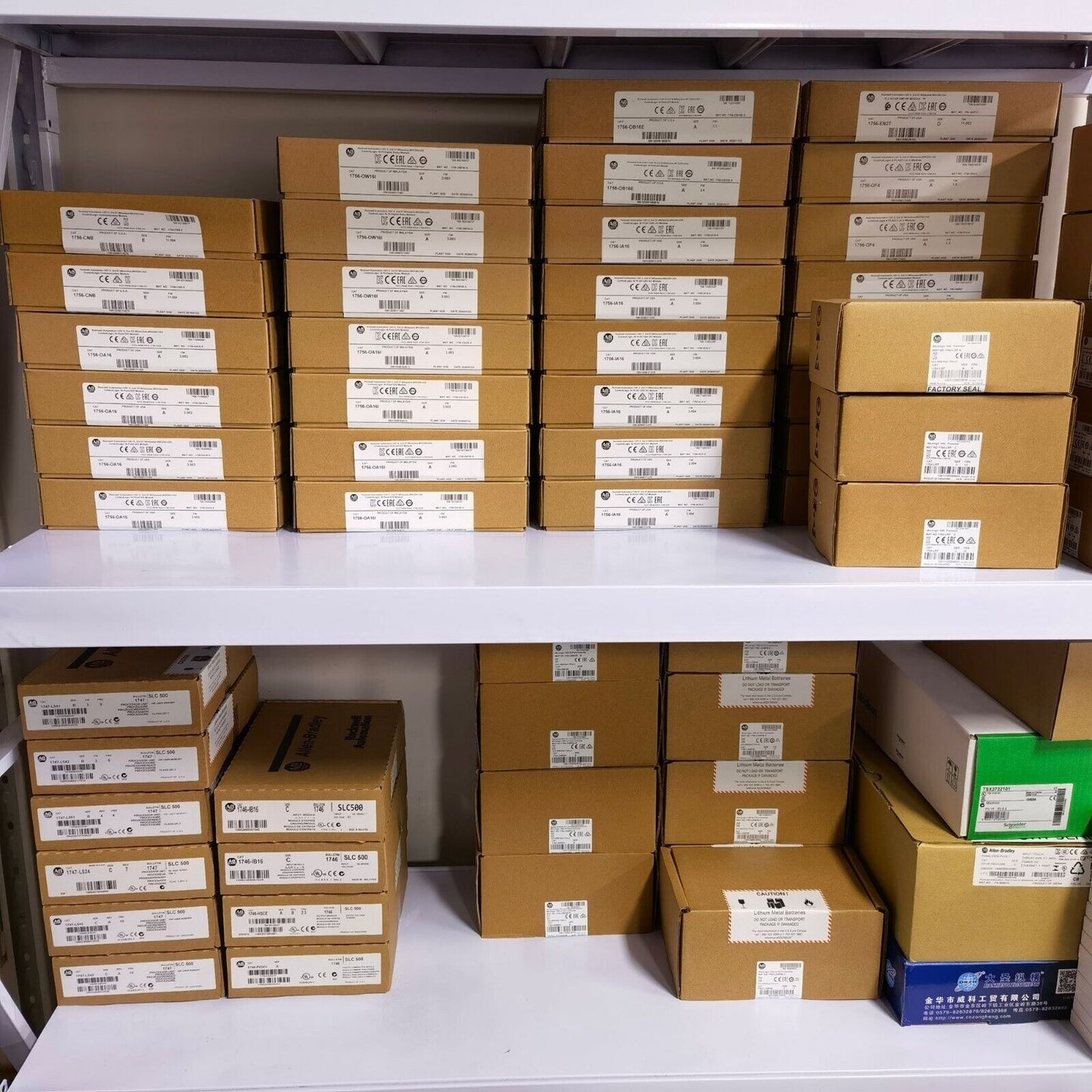 New Factory Sealed AB 1761-L32BWA SER E Micrologix 1000 32 Pt Contr - MICROLOGIX