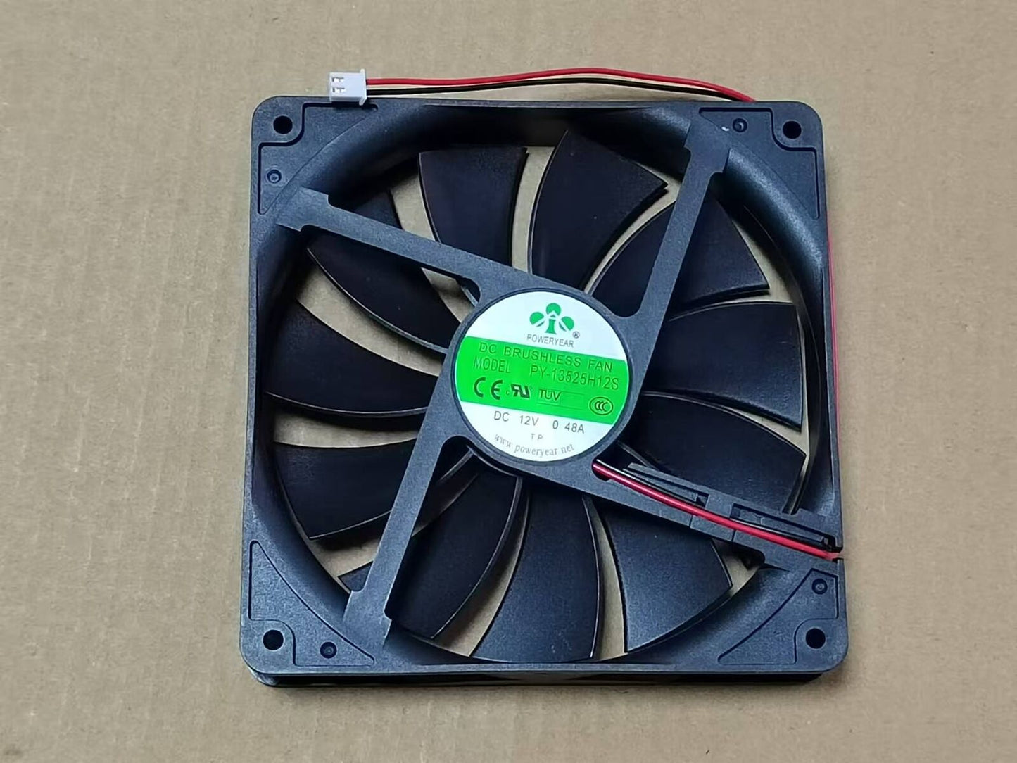 new POWERYEAR PY-13525H12S DC12V 0.48A 135 * 25MM cooling fan