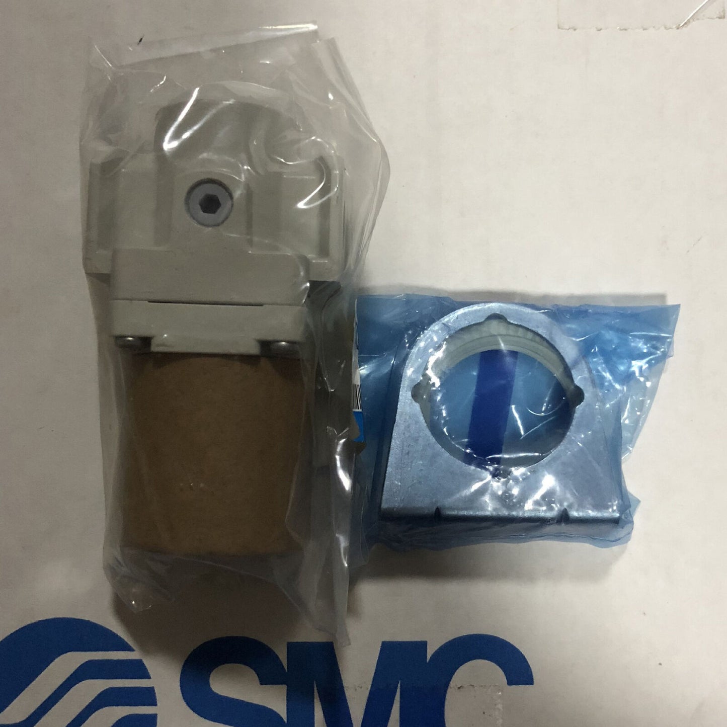 SMC AR25-02-A Pressure Reducing Valve - SMC
