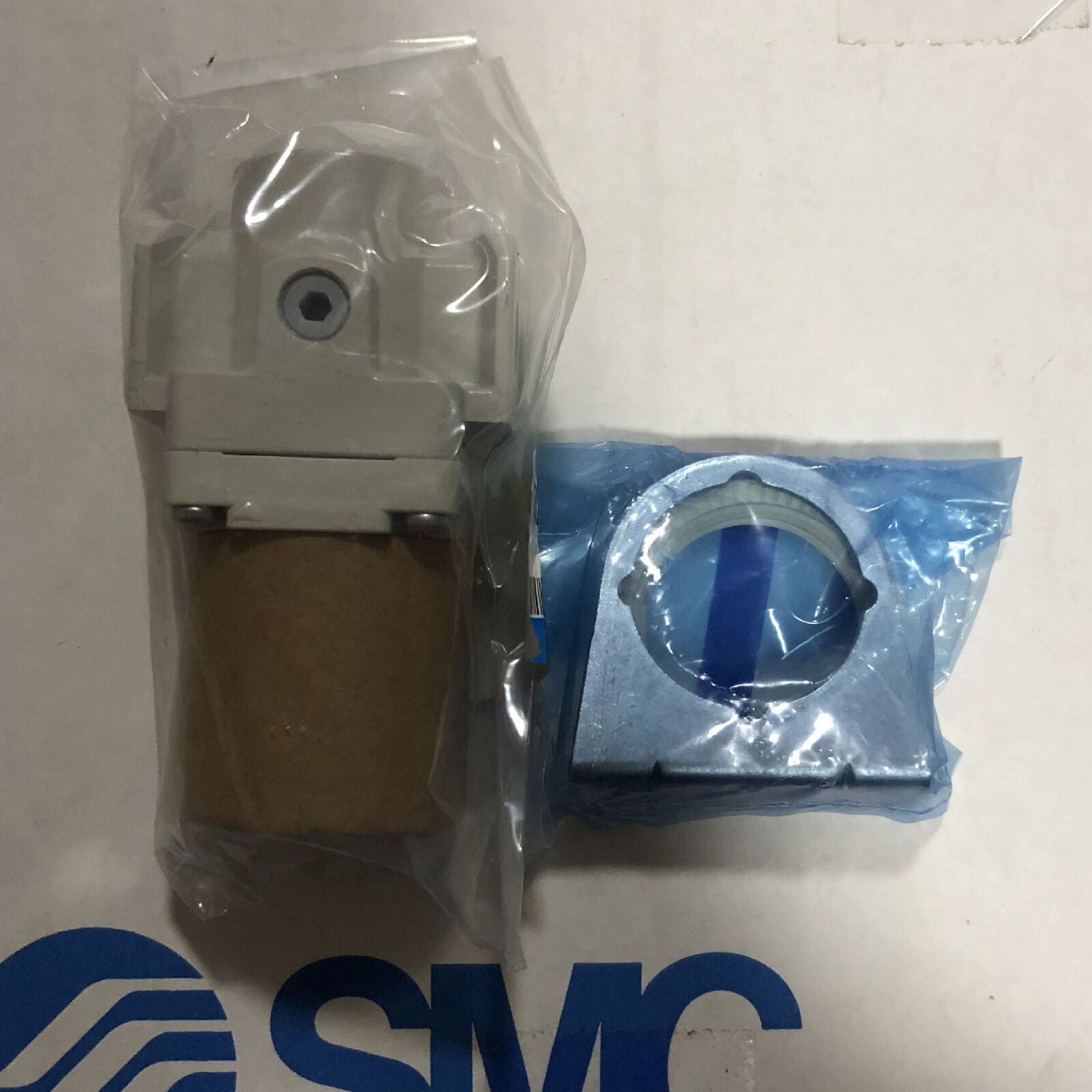 SMC AR25-02-A Pressure Reducing Valve - SMC