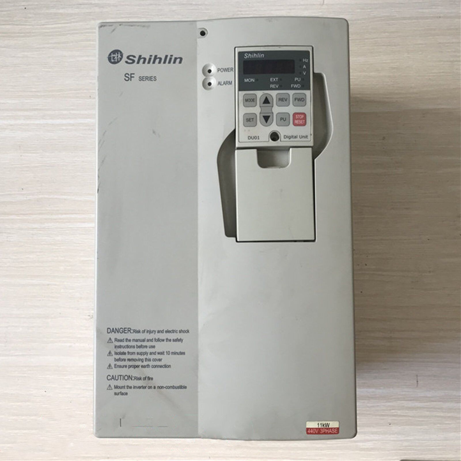 used 1PC  For Shihlin SF-040-11K Inverter