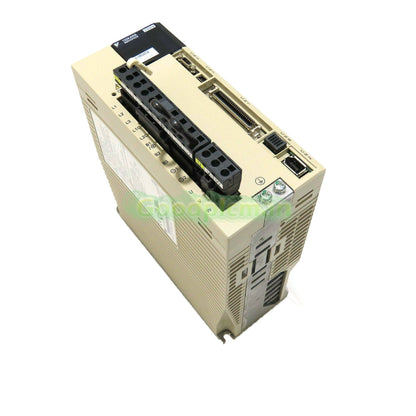 1PC YASKAWA SGDV-5R5A01A Servo Driver