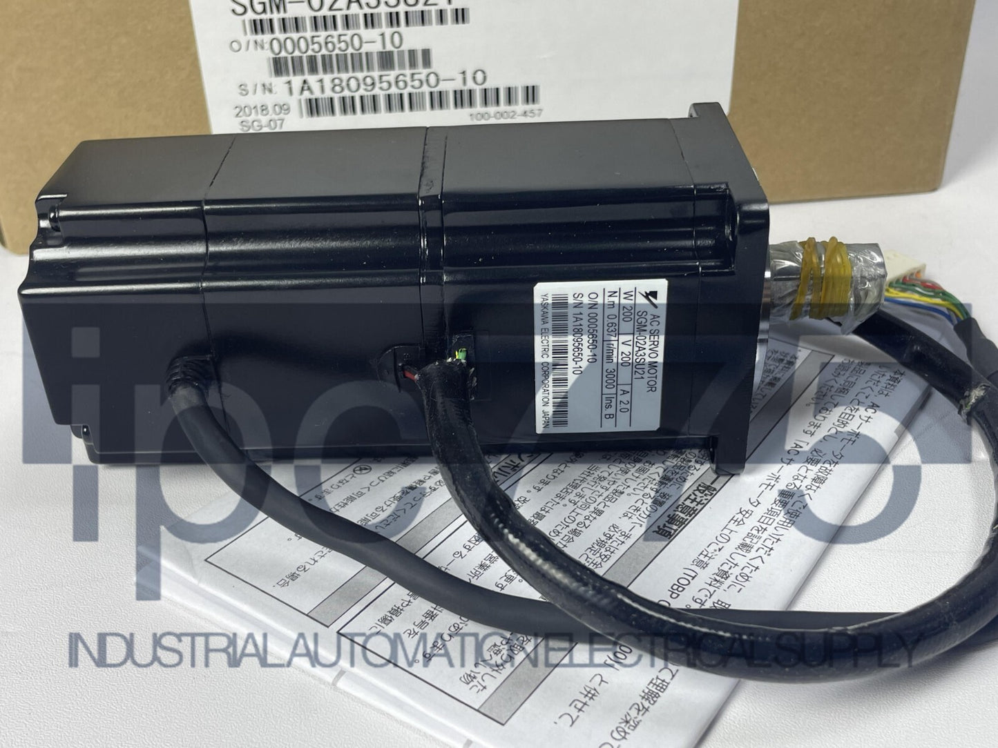 1PCS  Yaskawa servo motor SGM-02A3SU21 PING SGM02A3SU21