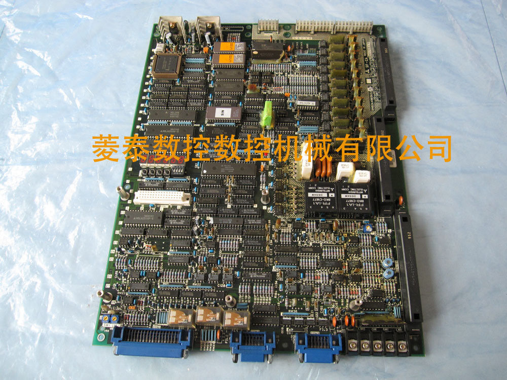used 1PC Mitsubishi SF-CA PCB Circuit board or EMS YL - MITSUBISHI