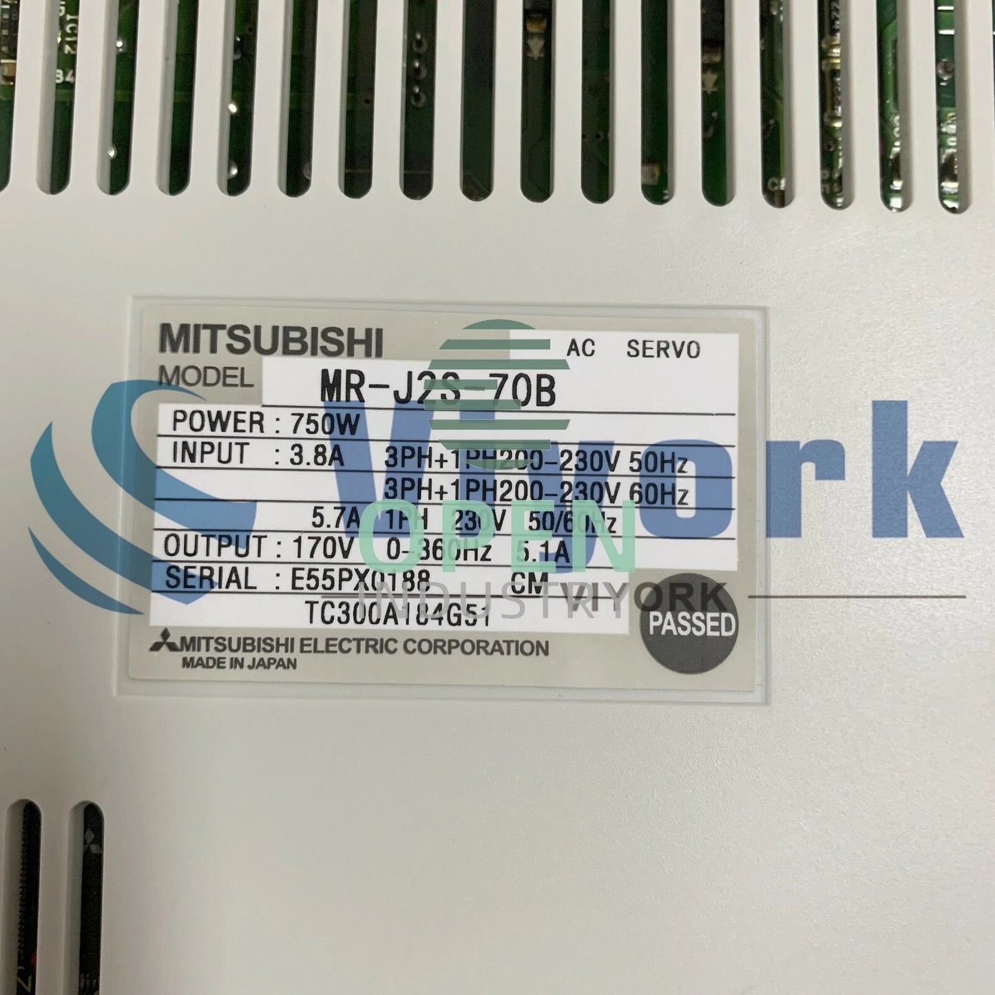 1PCS Mitsubishi MR-J2S-70B SERVO AMPLIFIER 200V 750W