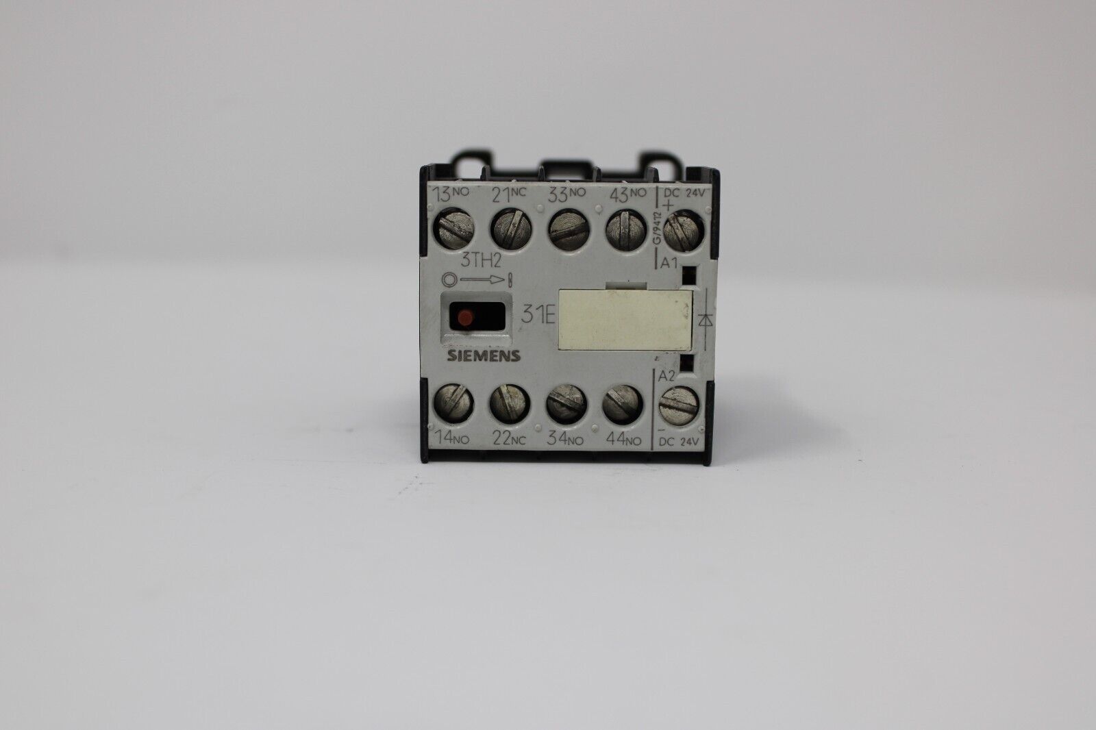 used Siemens 3TH2031-0TB4 Contactor