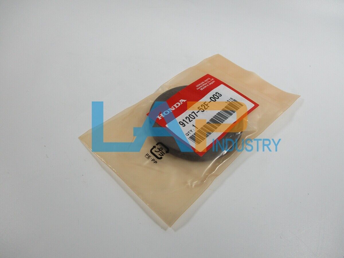 new 1Pcs For XH1604E transmission front oil seal - PLC INDUSTRY