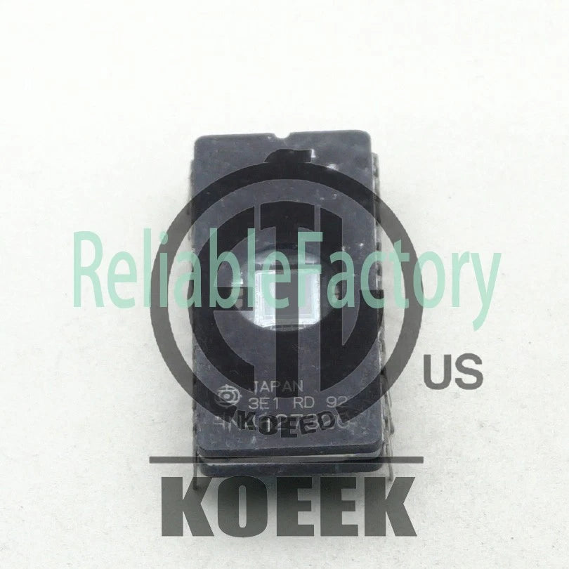 HITACHI HN462732G 462732 2732 32KBIT UV EPROM CDIP24 x 50PCS
