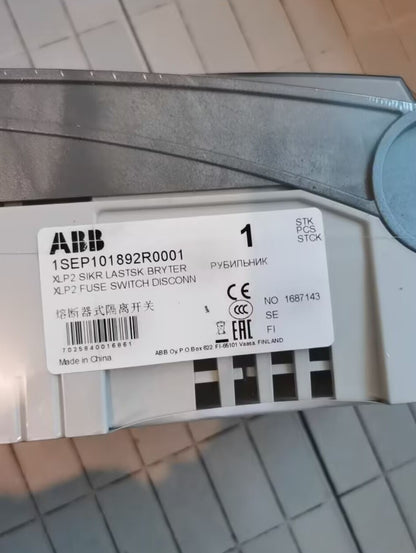 1PC  ABB XLP2 1SEP101892R0001 Fuse Switch Disconn