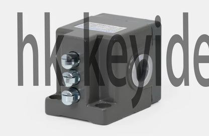 1PCS Chint YBLX-JW2/11Z/3 Limit Switch