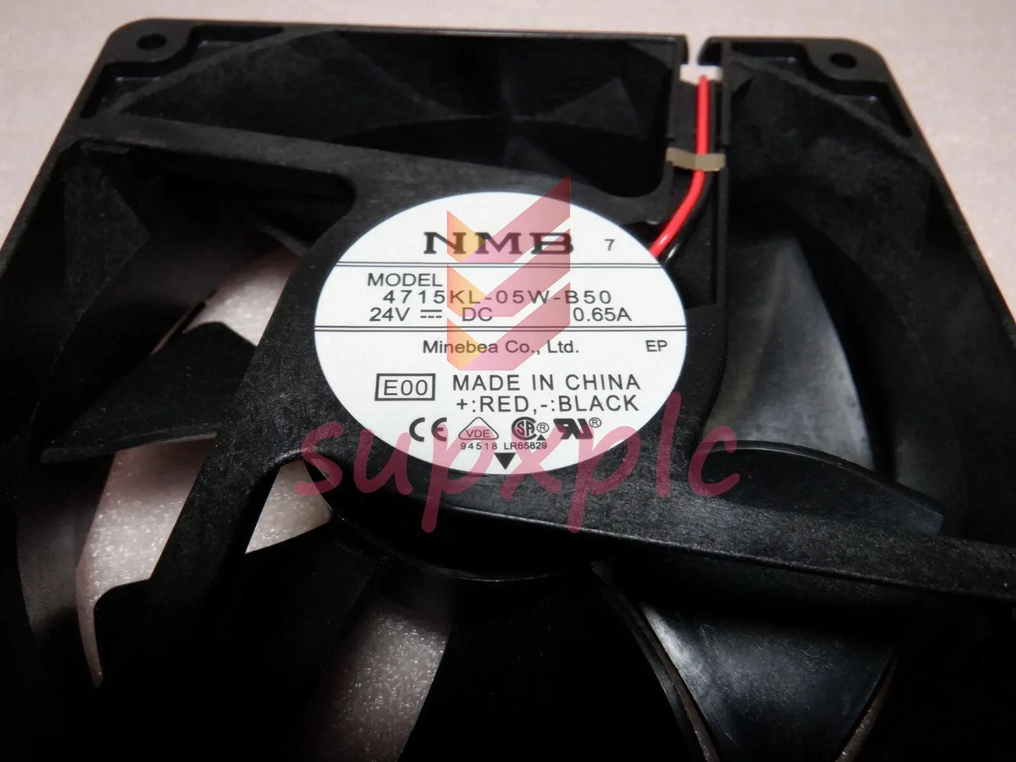 NMB 4715KL-05W-B50 12038 DC24V 0.65A 12CM 2-Wire Inverter Cooling Fan