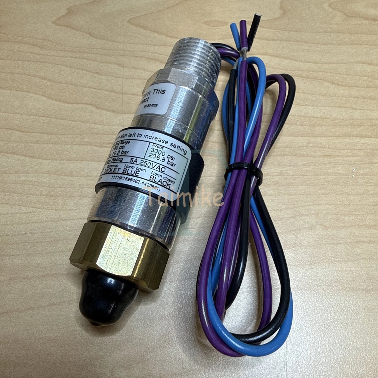 ! UE United Electric 10-C11 Pressure Switch 10-150 PSI 0.7-10.3 BAR