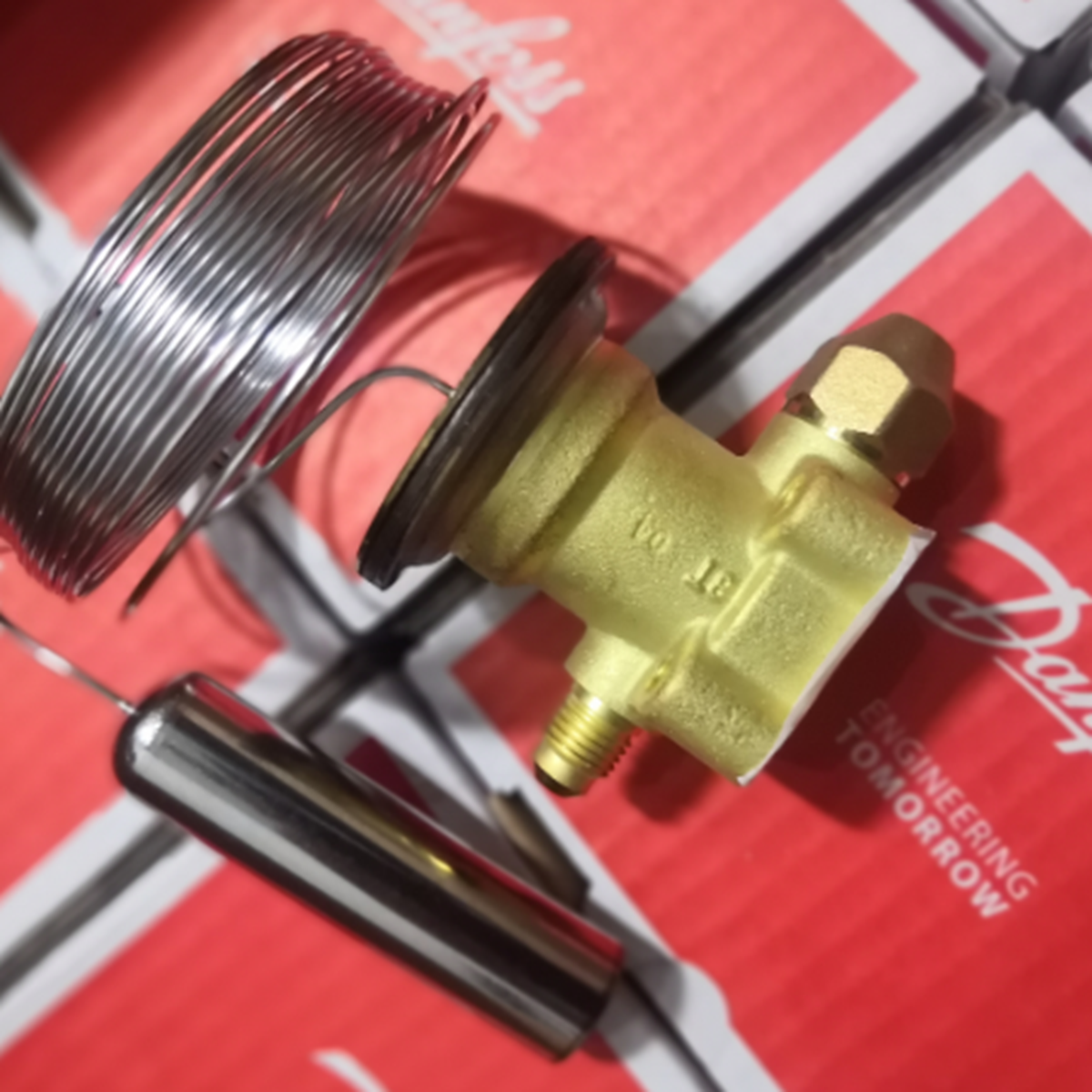 DANFOSS 067B3251 Expansion Valve Power Head DANFOSS