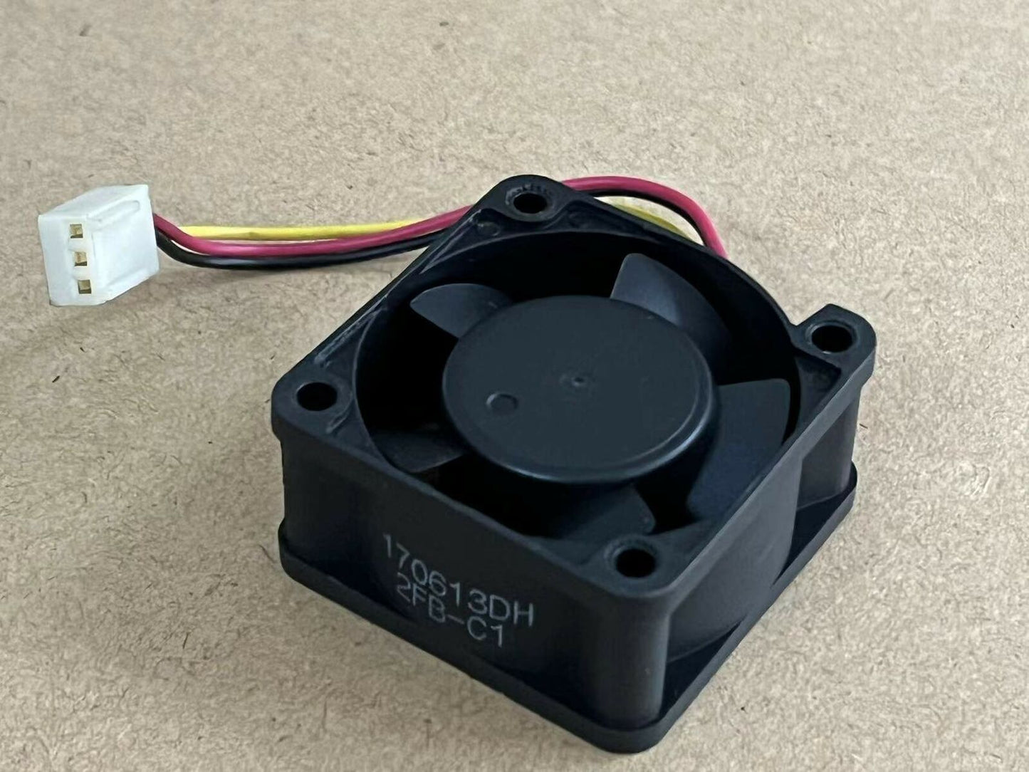 new for Y.S.TECH FD124020EB DC12V 0.12A 4020 40mm 4CM 40x40x20mm 3Pin Cooling Fan