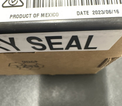 New 2023 Factory Sealed AB 1769-OF8V SER A Output Module - COMPACTLOGIX